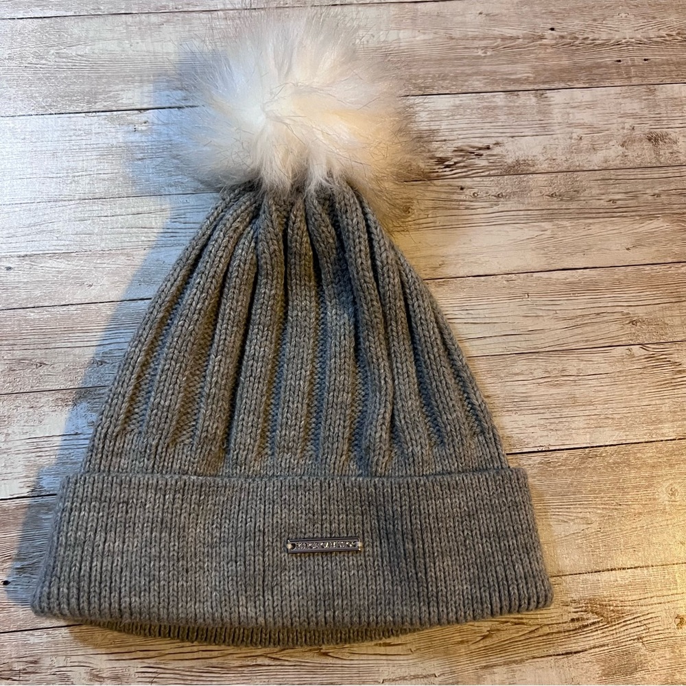 💚Vince Camuto hat